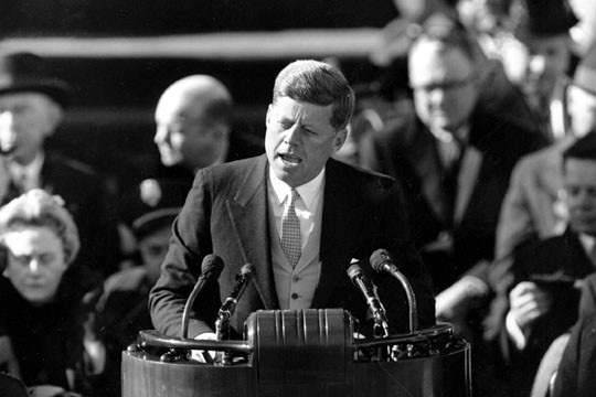 Bildergebnis für Bilder Kennedy 1961 Rede